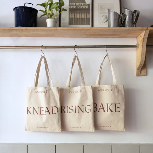 TOTE BAGS